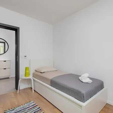 3 Bedroom Apartment Ivana With Private Parking, Punat Exterior photo