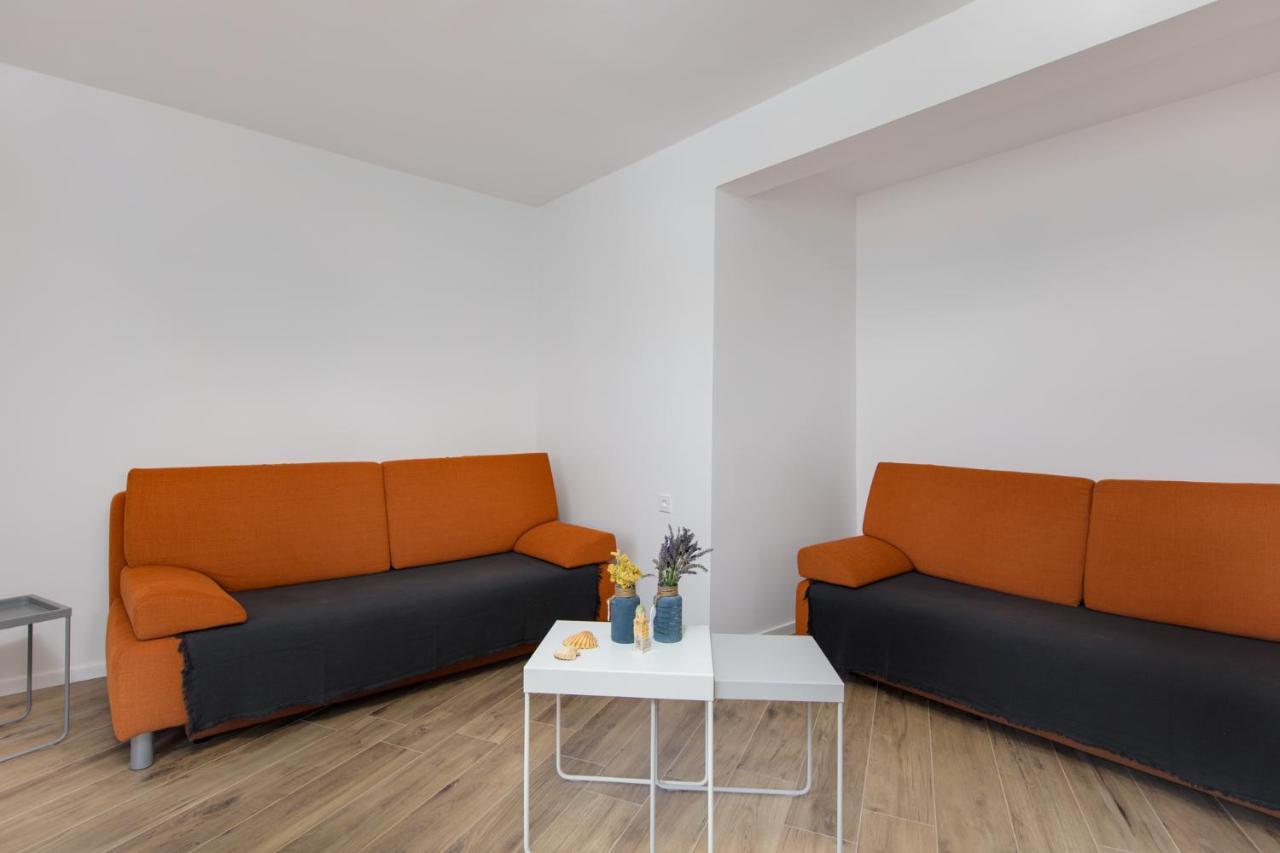 Apartament 3 Bedroom Ivana With Private Parking, *